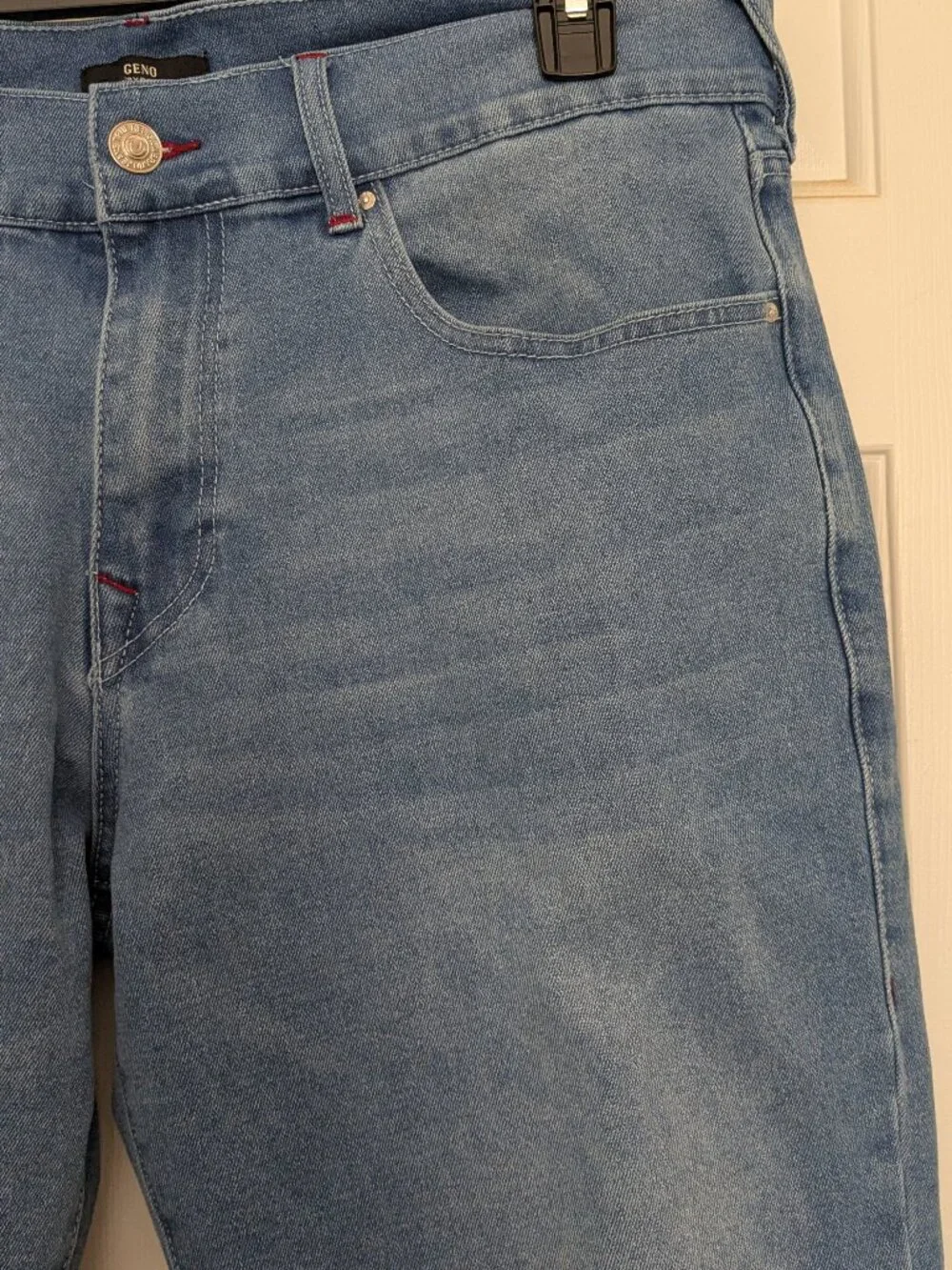 TRUE RELIGION Men's Jeans Size 34 Relaxed Straight Fit Blue .